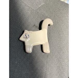 Vintage Ruby Z Ceramic Cat Brooch Pin Siamese Blue Eyes Candace Loheed